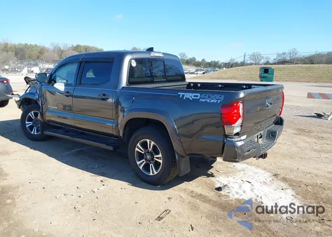 2017 Toyota Tacoma Trd Sport z USA, uszkodzony, nr VIN 3TMCZ5AN9HM110130